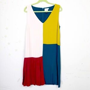 HD in Paris Color block V-neck mini dress